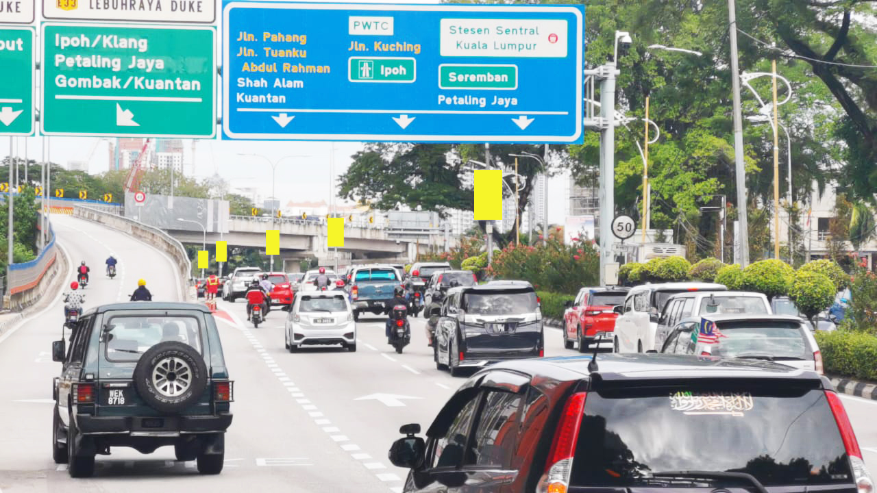 03 LED_Jalan Tun Razak near National Art Gallery